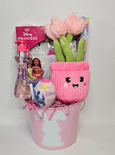 Load image into Gallery viewer, Princes, & Petals Sets Creative craft kits and bouquet plushies.